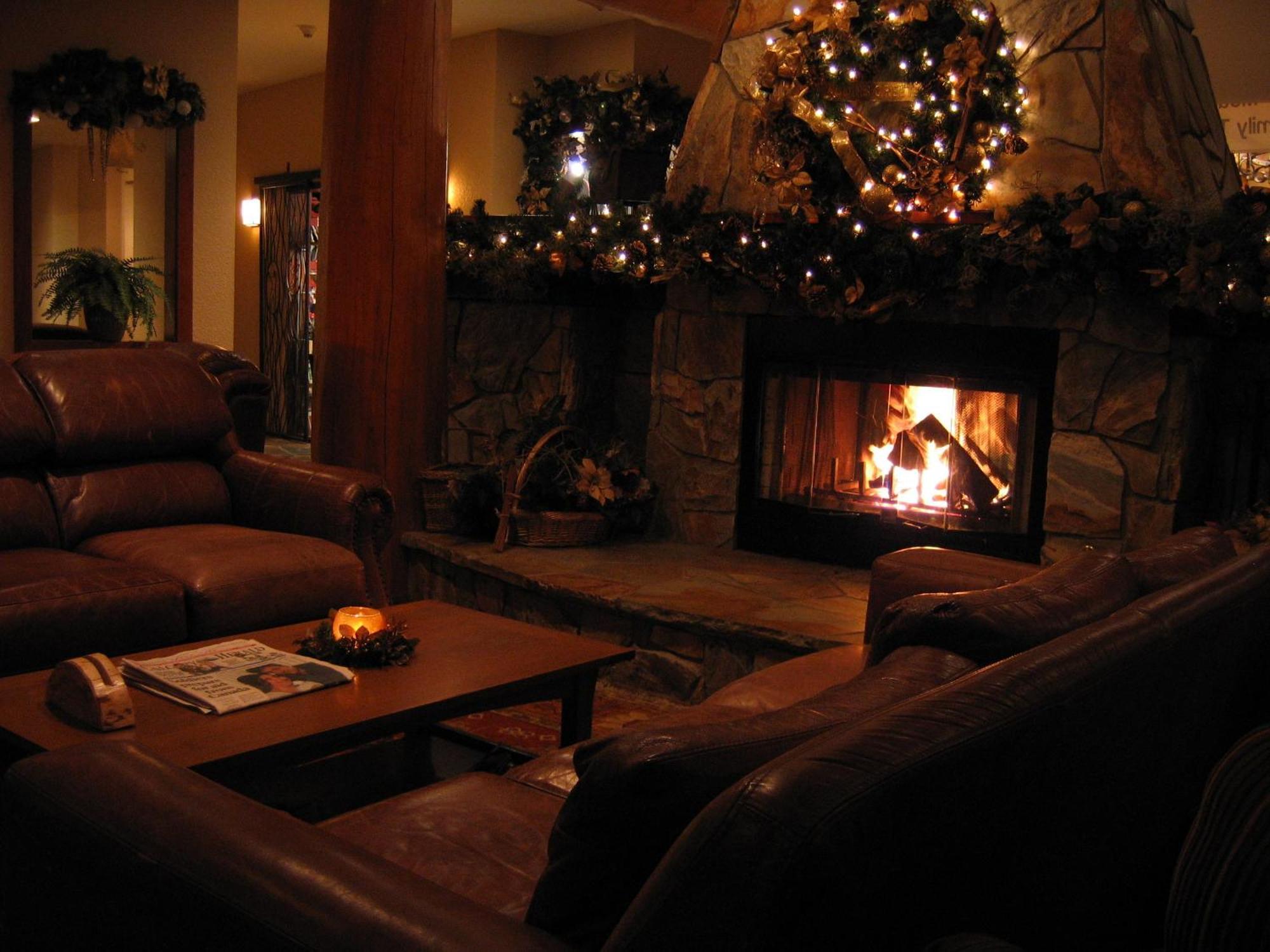 Snow Creek Lodge By Fernie Lodging Co Eksteriør bilde