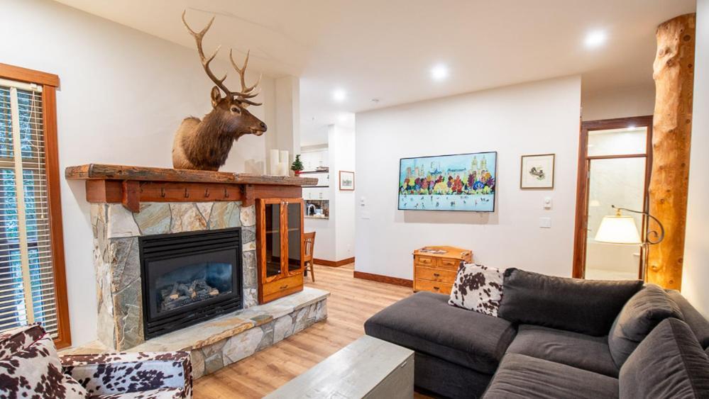 Snow Creek Lodge By Fernie Lodging Co Eksteriør bilde