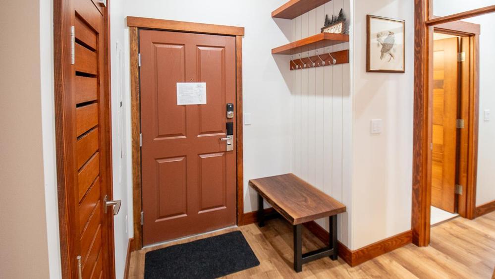Snow Creek Lodge By Fernie Lodging Co Eksteriør bilde